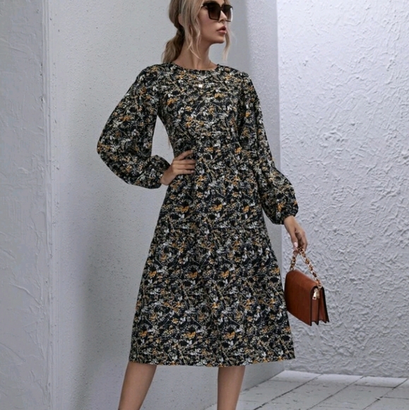 NEW Floral Print Lantern Sleeve Dress - Picture 9 of 16